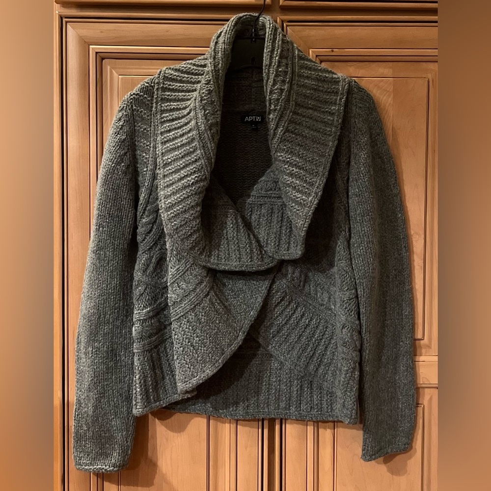 APT. 9 Women’s Wool Blend Cropped Chunky Cardigan